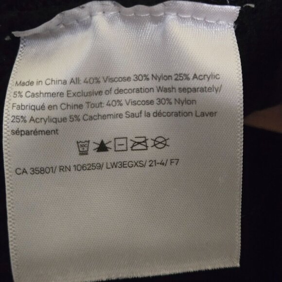 Lululemon Black Ribbed Shoulder Cashmere Blend Sweater Size L - Picture 5 of 5